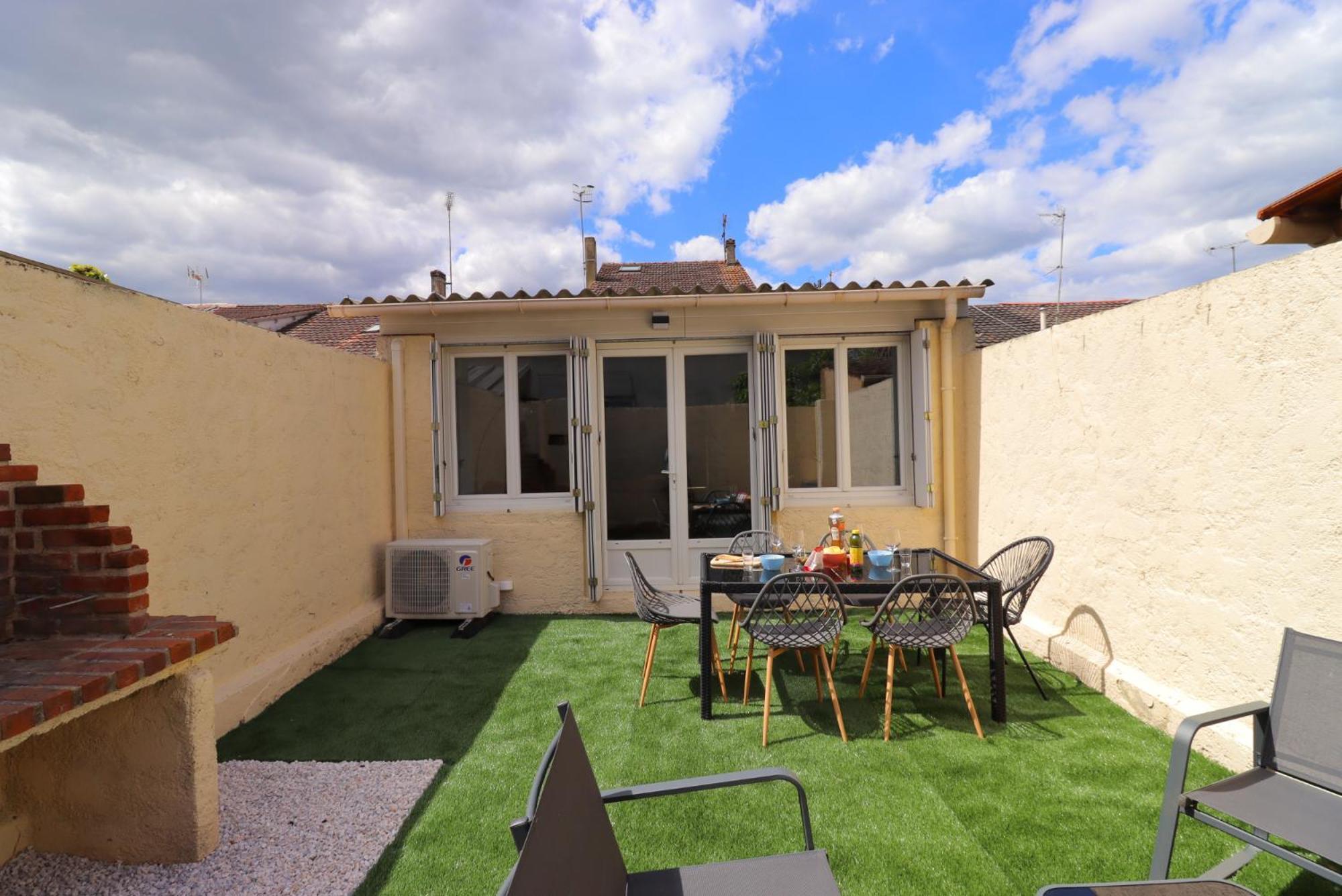 Le Patio - Spacieux T3 Avec Climatisation Et Jardin Privatif Μπερζεράκ Δωμάτιο φωτογραφία